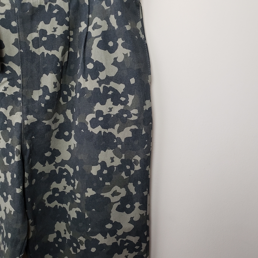 ANTHROPOLOGIE Floral Camo Trousers - Picture 6 of 12